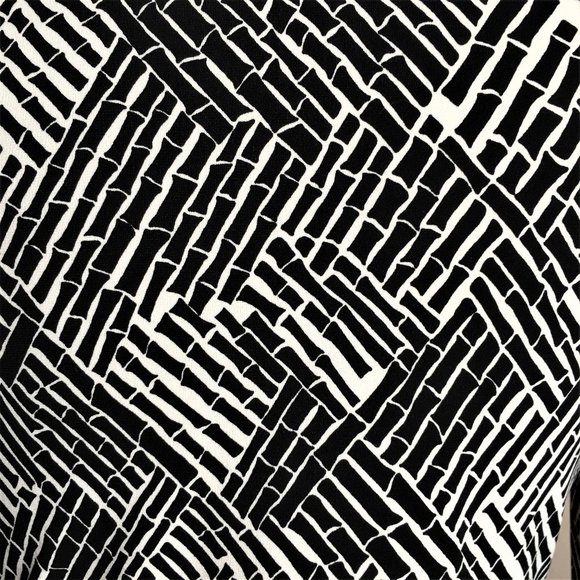 ANN TAYLOR Graphic Print Crossover Faux Wrap Top - Picture 7 of 9